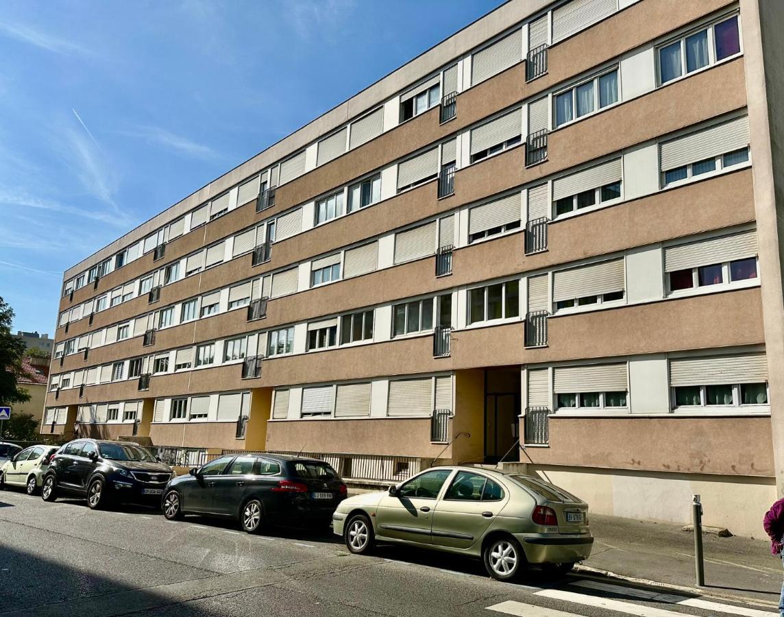 La C@Sa: Appartement Lumineux De 4Pieces / 3Ch/ Balcon/ Parking Bagnolet Buitenkant foto